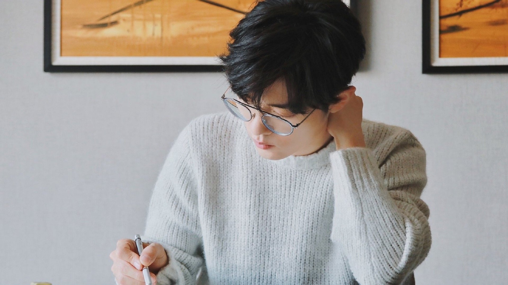 雷火电竞简介-世纪一投！库里跨队绝杀？掘金开拓者激战背后的真正主角